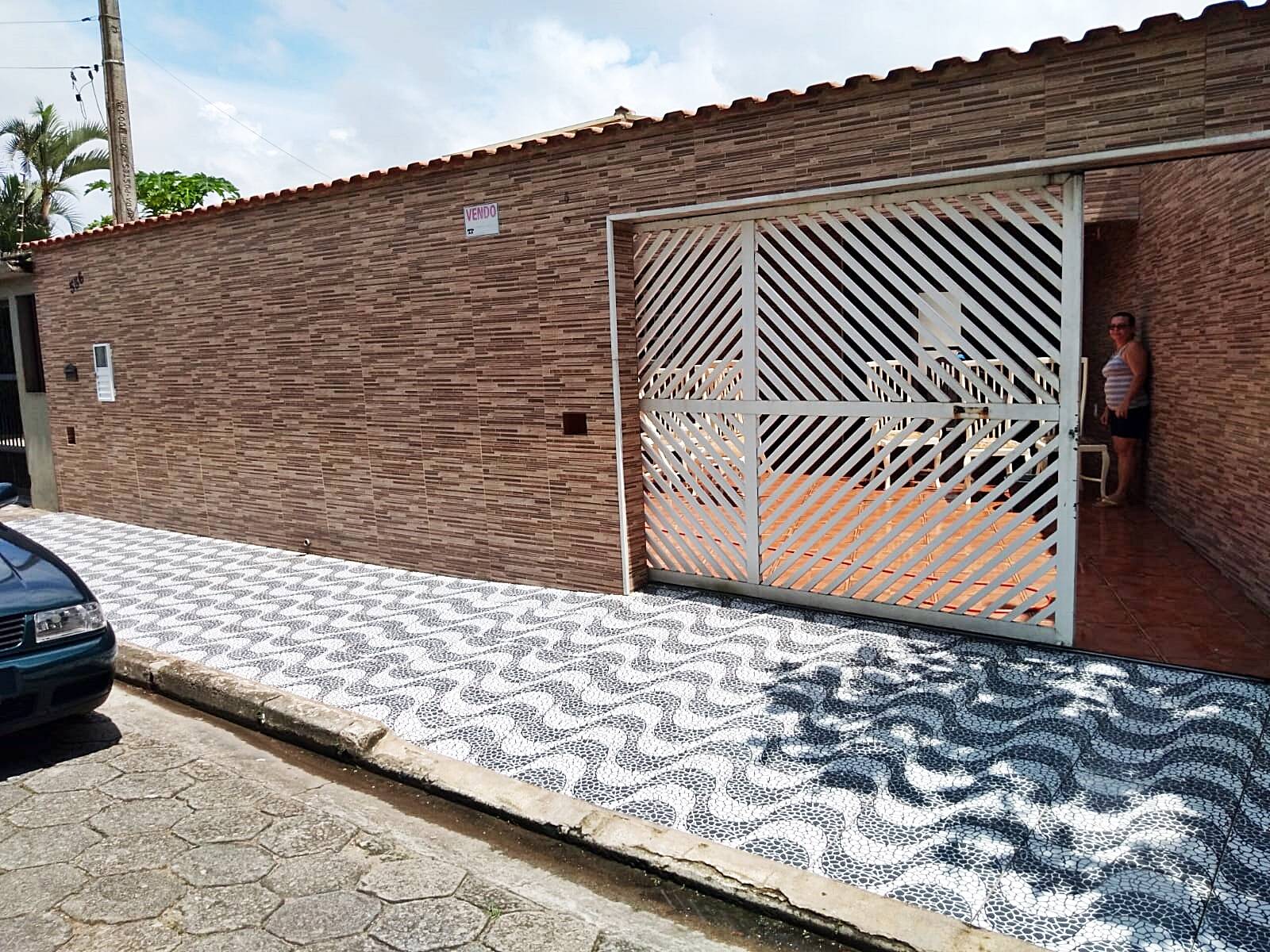 #2213 - Casa para Venda em Mongaguá - SP
