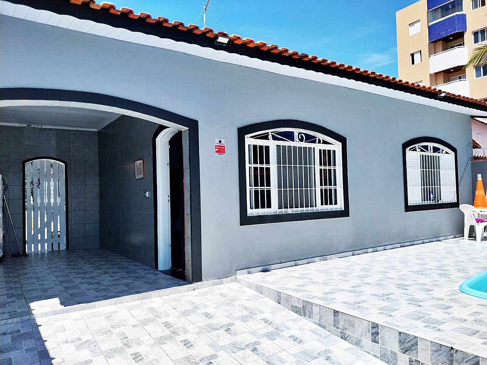 #2393 - Casa para Venda em Mongaguá - SP