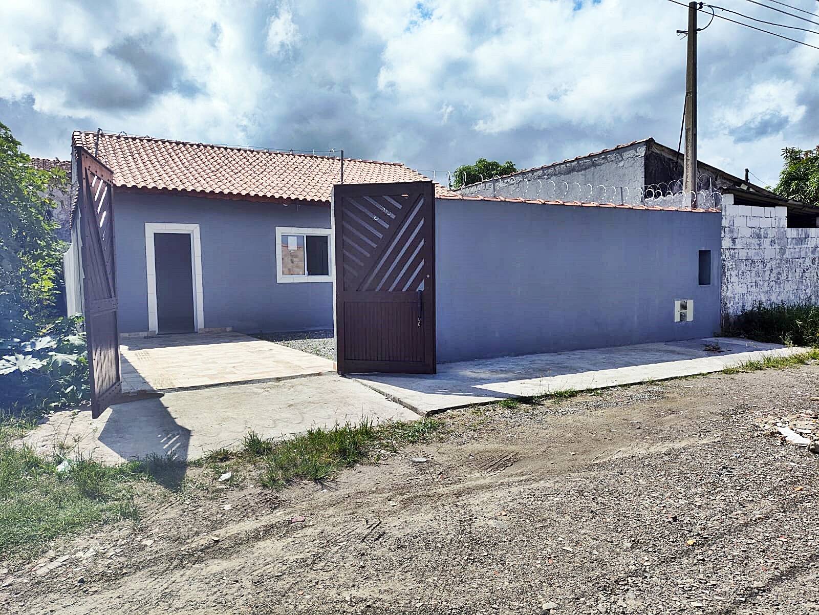 #2532 - Casa para Venda em Mongaguá - SP