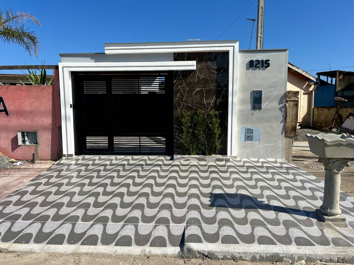 #2605 - Casa para Venda em Mongaguá - SP