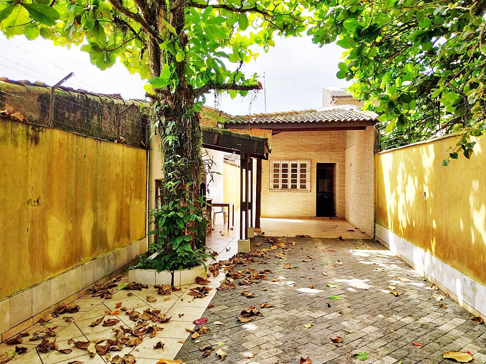 #2613 - Casa para Venda em Mongaguá - SP