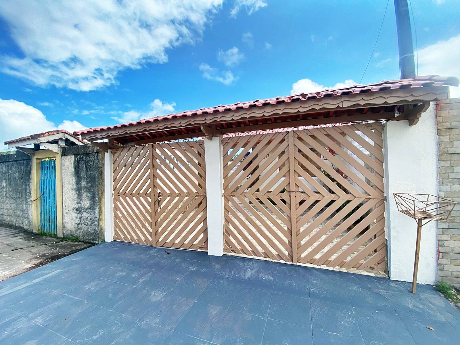 #2617 - Casa para Venda em Mongaguá - SP