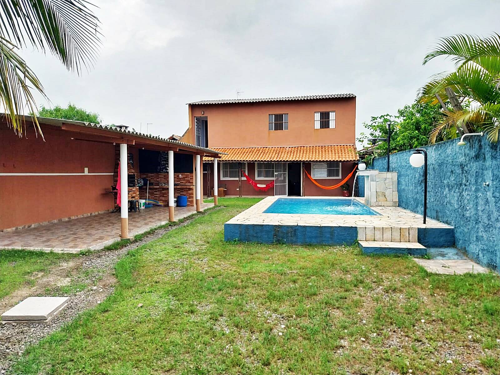 #2645 - Casa para Venda em Mongaguá - SP