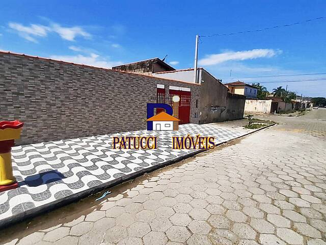 #2333 - Casa para Venda em Mongaguá - SP