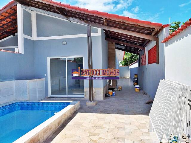 #2527 - Casa para Venda em Mongaguá - SP - 2
