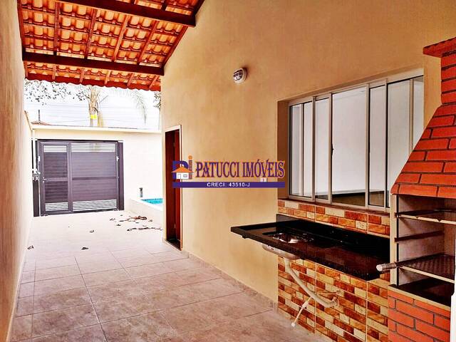 #2562 - Casa para Venda em Mongaguá - SP - 1