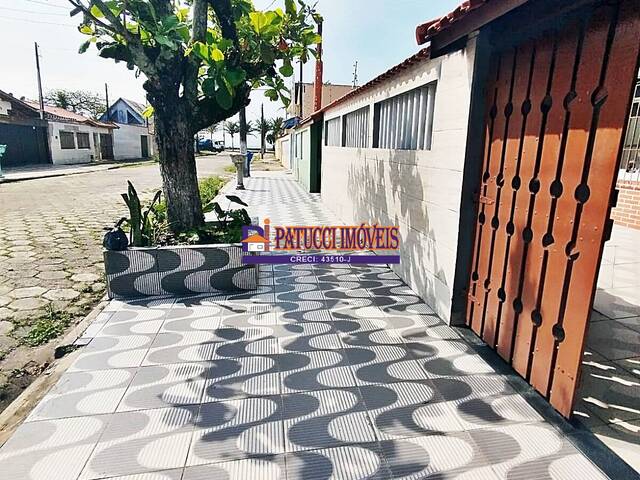 #2583 - Casa para Venda em Mongaguá - SP - 2