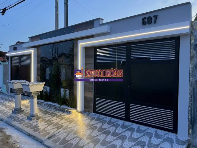 #2606 - Casa para Venda em Mongaguá - SP - 1