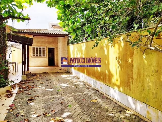 #2613 - Casa para Venda em Mongaguá - SP - 2