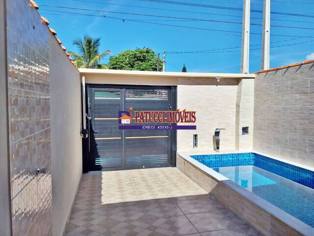 Casa para Venda em Mongaguá - 2