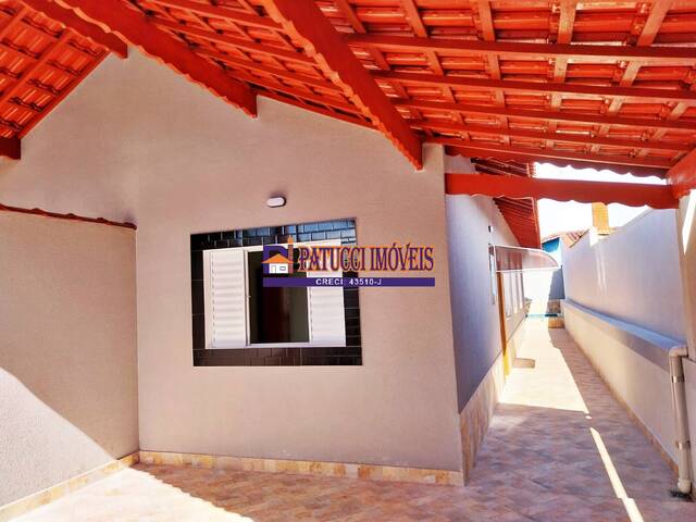 Casa para Venda em Mongaguá - 2