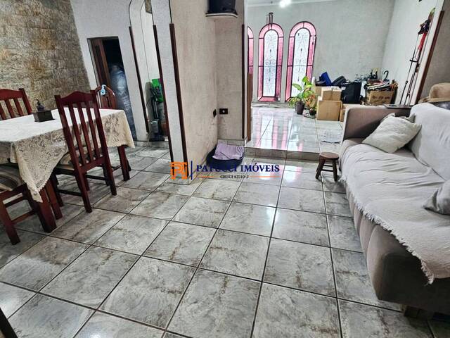 Sobrado para Venda em São Vicente - 5