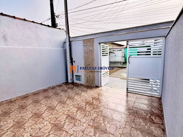 Casa para Venda em Mongaguá - 2